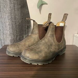 Blundstone Chelsea Boots